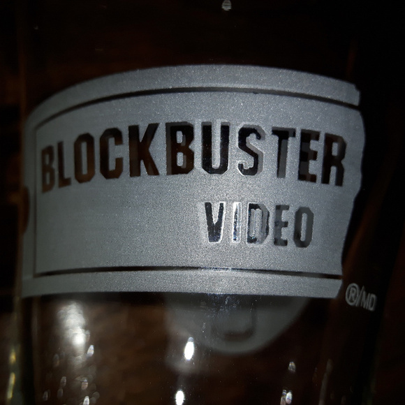 Vintage Frosted Blockbuster Video Glass Coca-Cola - Picture 2 of 7